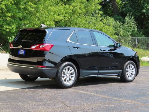 Certified 2020 Chevrolet Equinox LT w/ Driver Convenience Package FWD image 3
