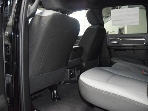 Used 2023 RAM 3500 SLT w/ Quick Order Package 2YG SLT image 33