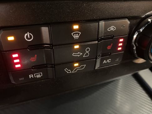 Used 2020 Ford F150 XLT w/ Equipment Group 302A Luxury image 23