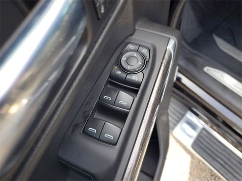 Used 2019 Chevrolet Silverado 1500 LTZ w/ LTZ Texas Edition image 20