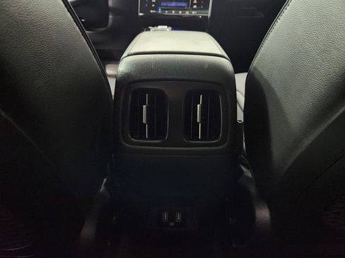 Certified 2024 Hyundai Tucson Limited AWD/4WD image 18