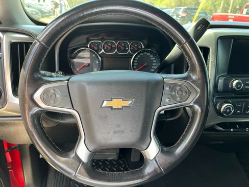 Used 2019 Chevrolet Silverado 1500 LT image 18