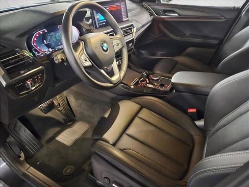 Used 2023 BMW X3 sDrive30i w/ Premium Package image 10