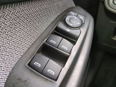 Used 2023 Chevrolet TrailBlazer LT FWD image 28