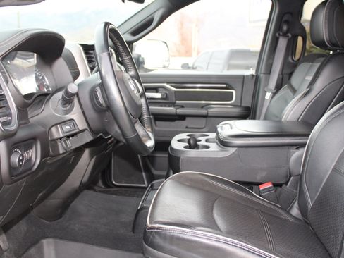 Used 2022 RAM 3500 Laramie image 43