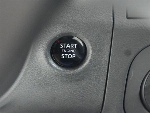 New 2026 Nissan Frontier SV image 7