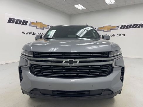 Used 2022 Chevrolet Tahoe RST w/ Luxury Package image 2