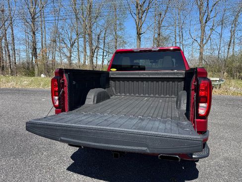 Used 2020 GMC Sierra 1500 Elevation w/ Elevation Value Package image 8