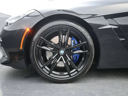 Used 2025 BMW Z4 M40i w/ Premium Package RWD image 4