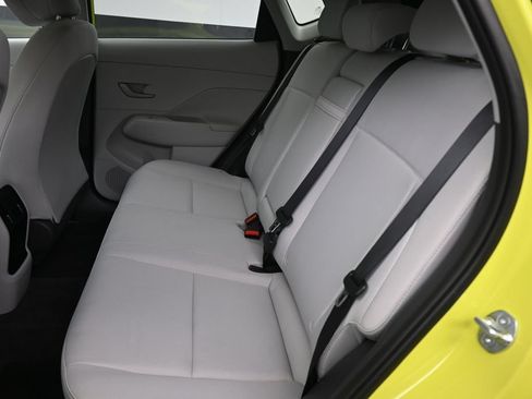 Used 2025 Hyundai Kona SEL FWD image 23