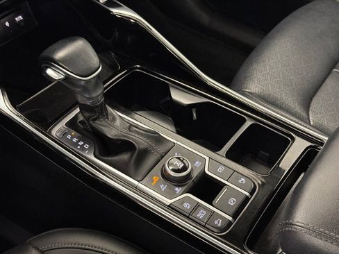 Used 2023 Kia Sorento SX image 31