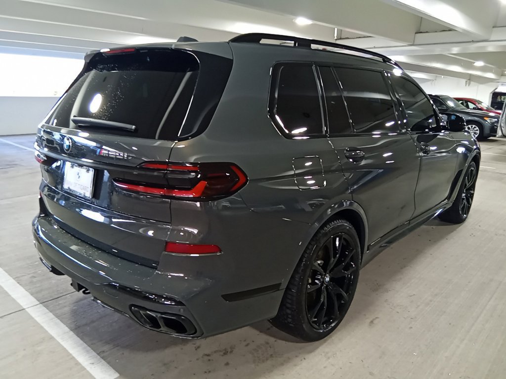 Used 2026 BMW X7 M60i AWD/4WD image 5
