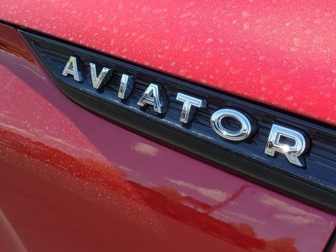 New 2025 Lincoln Aviator AWD w/ Jet Appearance Package image 8