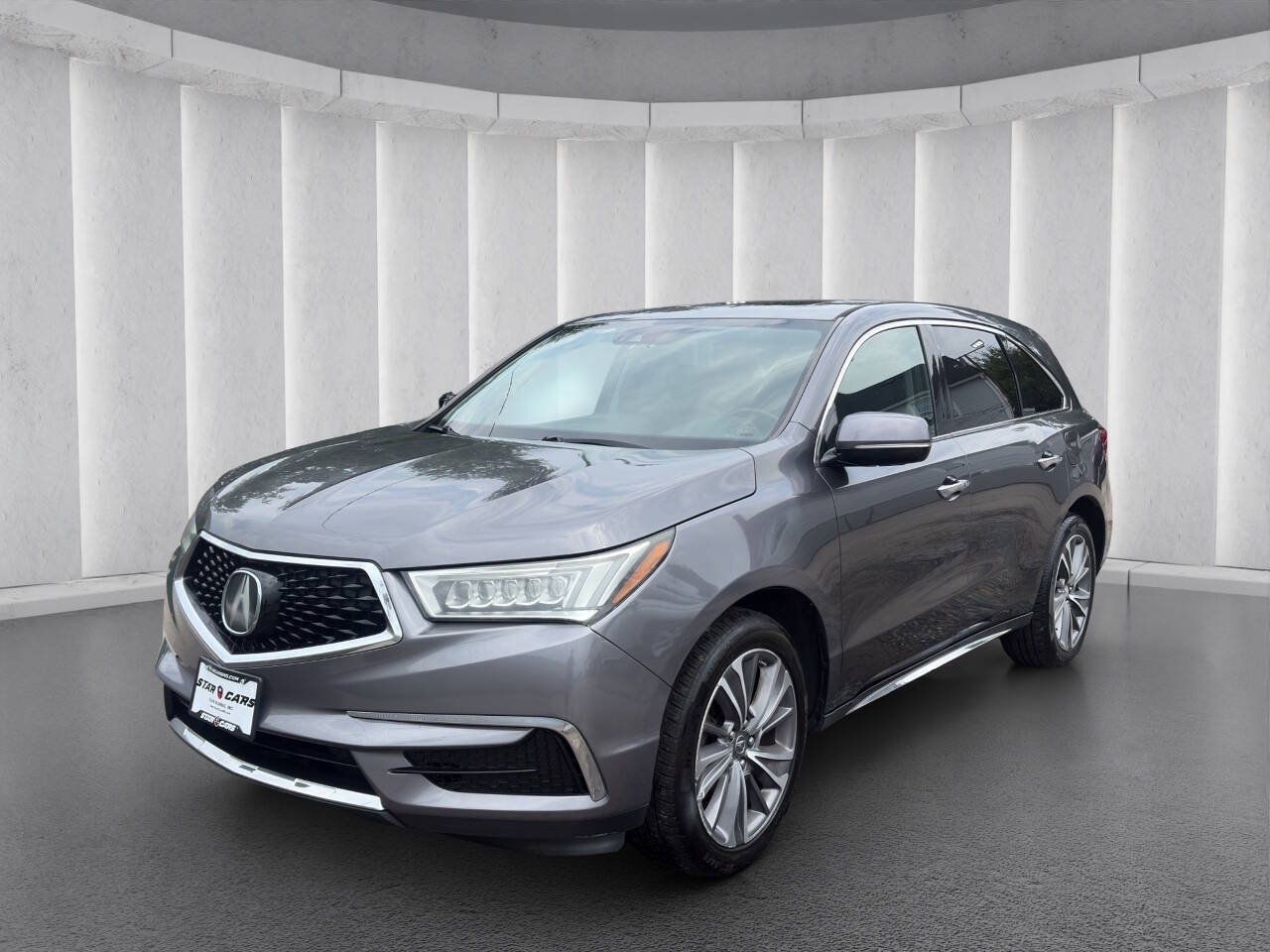 Used 2018 Acura MDX w/ Technology Package AWD/4WD image 1
