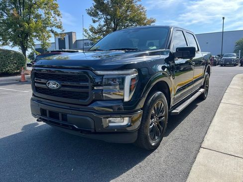 Used 2024 Ford F150 Lariat w/ Equipment Group 502A High AWD/4WD image 3
