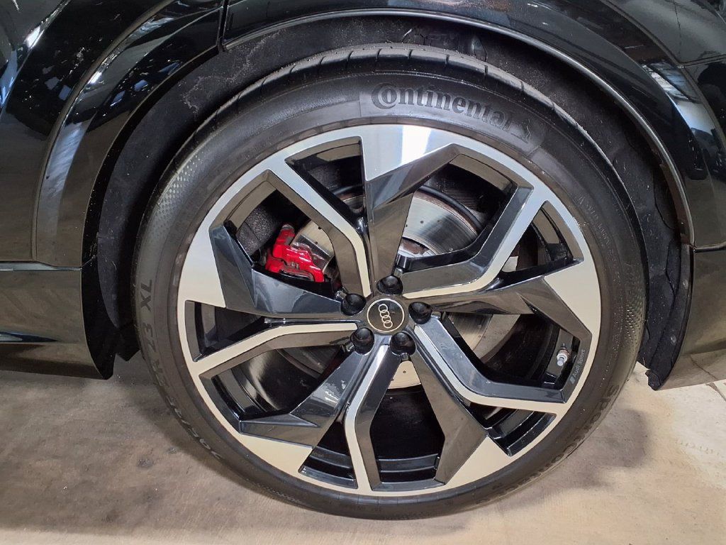 Used 2024 Audi RS Q8 AWD/4WD image 18