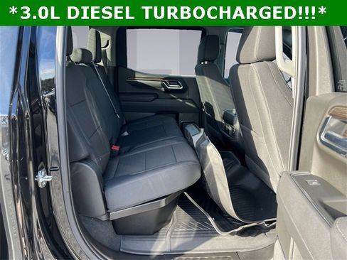 Used 2025 Chevrolet Silverado 1500 LT Trail Boss image 18