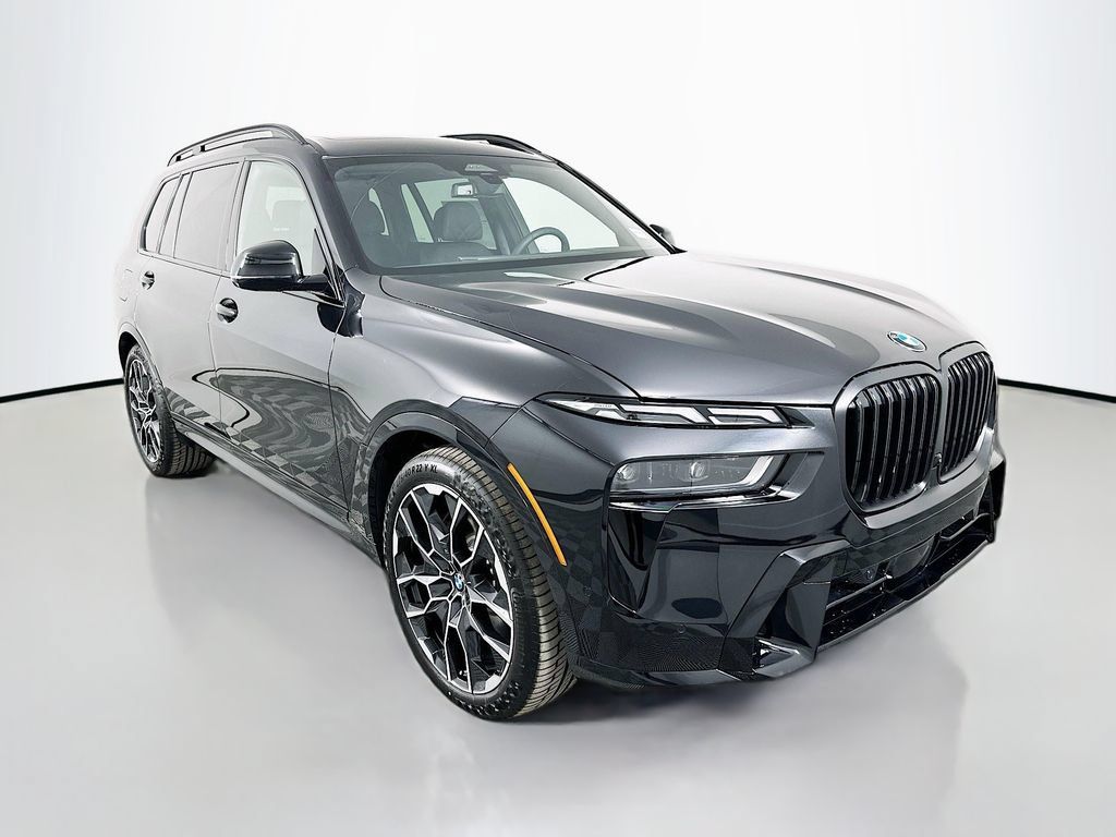 Used 2026 BMW X7 xDrive40i w/ M Sport Package AWD/4WD image 3