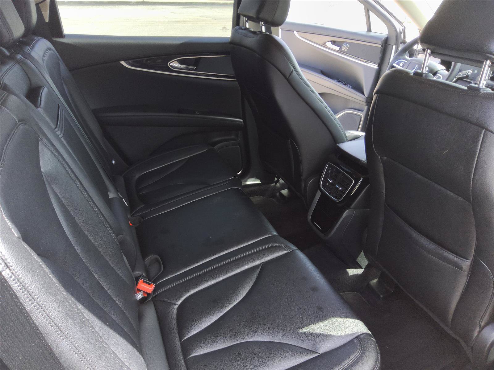 Used 2023 Lincoln Nautilus AWD w/ Premium Package image 22