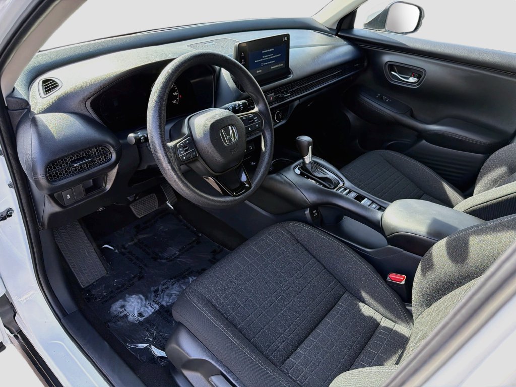 Certified 2026 Honda HR-V LX image 9