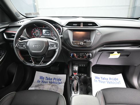 Used 2023 Chevrolet TrailBlazer RS AWD/4WD image 22