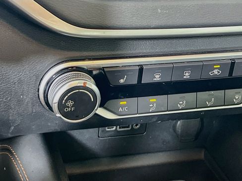 Used 2020 Nissan Altima 2.5 SR w/ Premium Package AWD/4WD image 19