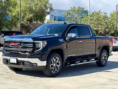 Used 2026 GMC Sierra 1500 SLT w/ SLT Premium Plus Package AWD/4WD image 4