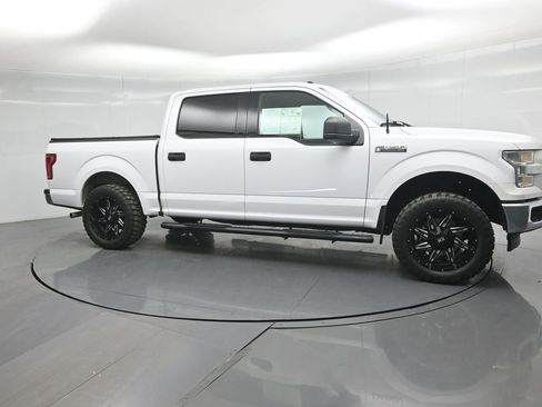 Used 2017 Ford F150 XLT image 23