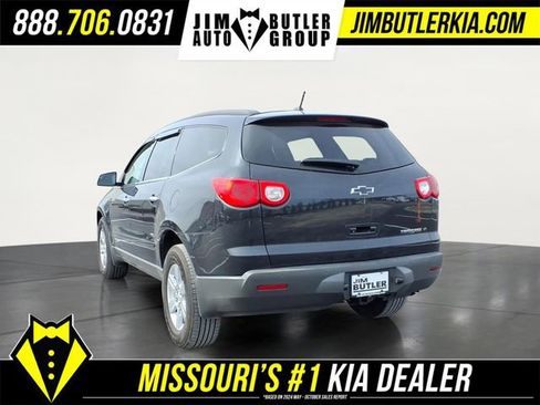 Used 2010 Chevrolet Traverse LT w/ Personal Connectivity Package image 5