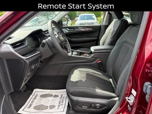 Used 2022 Jeep Grand Cherokee L Laredo w/ Luxury Tech Group I RWD image 12