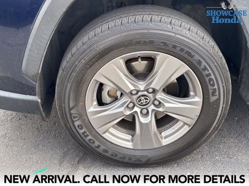 Used 2024 Toyota RAV4 XLE image 7