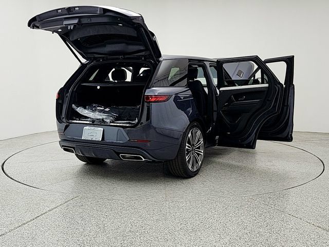 New 2026 Land Rover Range Rover Sport Dynamic SE AWD/4WD image 11