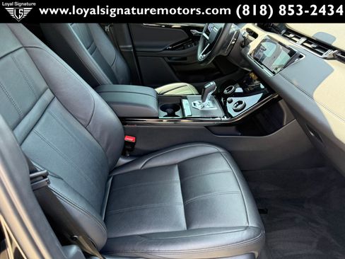 Used 2022 Land Rover Range Rover Evoque R-Dynamic SE image 36