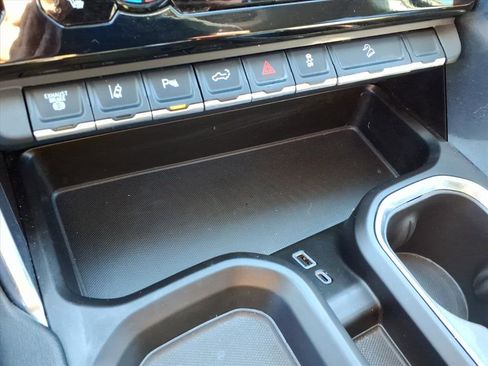 Used 2024 GMC Sierra 2500 Denali w/ Denali Reserve Package image 20