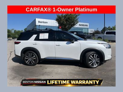 Used 2025 Nissan Pathfinder Platinum