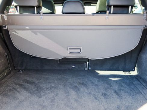 Used 2015 Porsche Cayenne S image 27