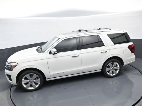 Used 2023 Ford Expedition Platinum image 33