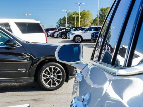Used 2020 Cadillac XT6 Premium Luxury image 10