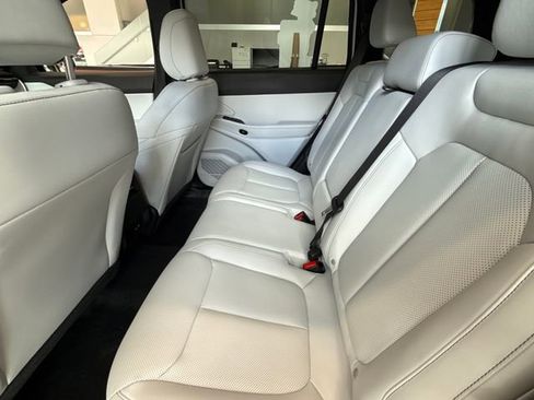 New 2026 Jeep Cherokee Limited image 20