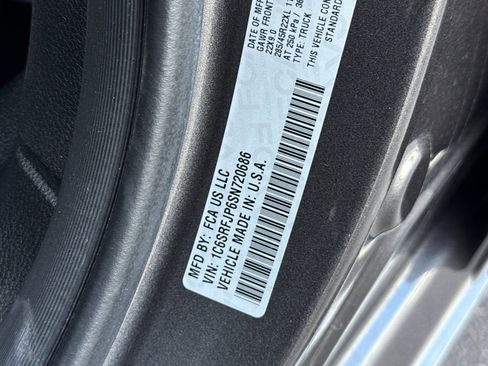 Used 2025 RAM 1500 Laramie w/ Night Edition image 36