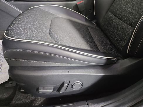 Certified 2025 Kia K4 GT-Line image 33