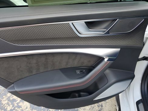 Used 2021 Audi RS 7 Sportback w/ Carbon Optic Package image 14