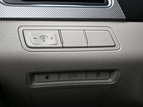 Used 2016 Hyundai Sonata SE FWD image 25