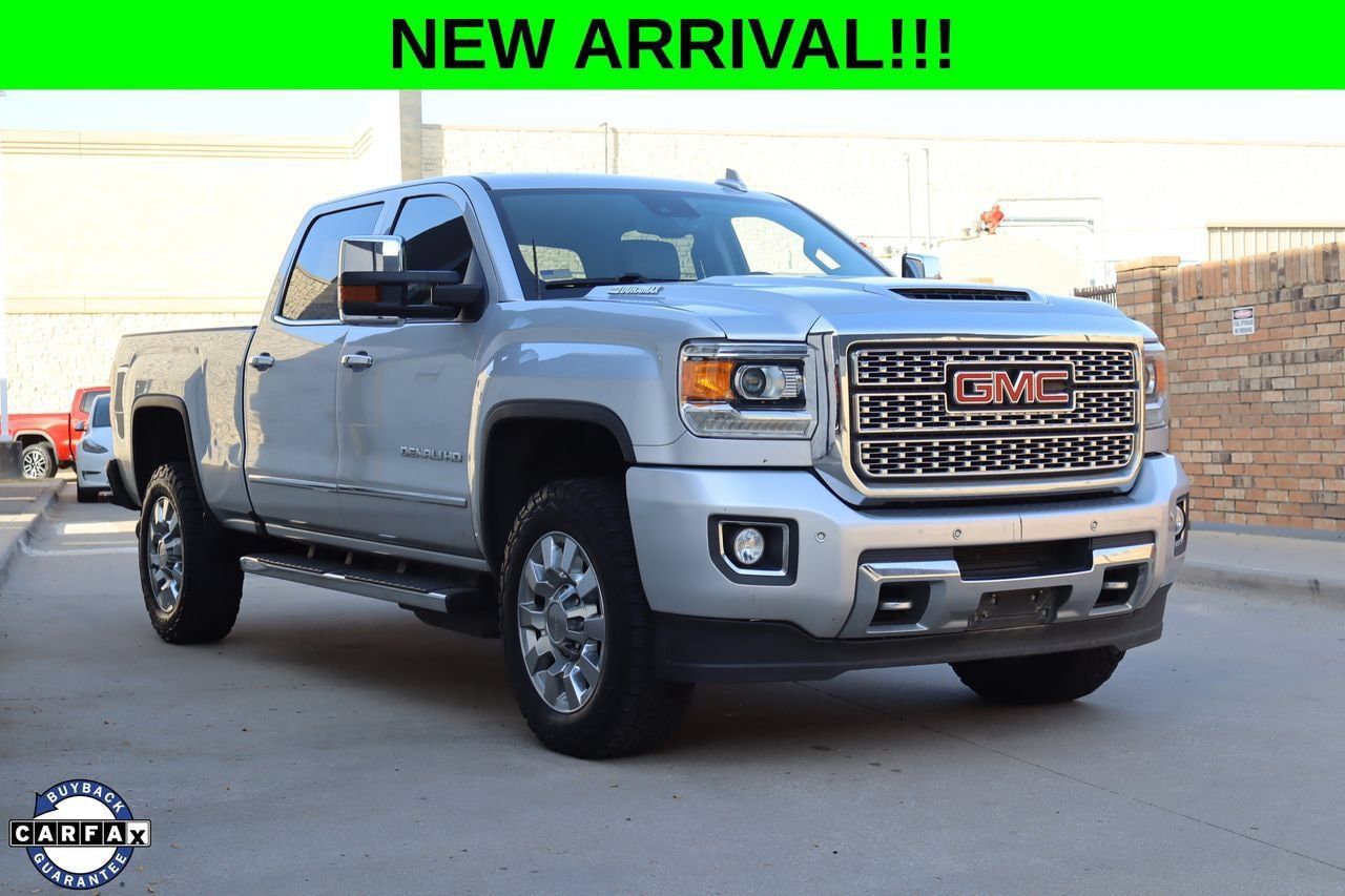 Used 2018 GMC Sierra 2500 Denali w/ Duramax Plus Package AWD/4WD image 1
