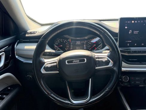 Used 2022 Jeep Compass Limited AWD/4WD image 16