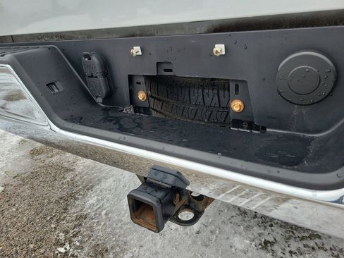 Used 2019 Chevrolet Silverado 1500 LT w/ Remote Start Package image 9