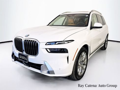 Used 2026 BMW X7 xDrive40i image 3