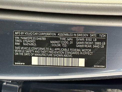 Used 2025 Volvo XC90 B5 Plus image 32