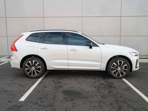 Used 2024 Volvo XC60 B5 Plus w/ Protection Package Premier image 8