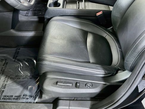 Used 2023 Honda Odyssey Touring image 19
